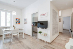Ponte Vecchio-Newly restyled flat, Florence